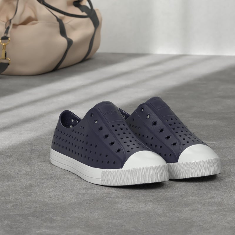 Native Shoes Unisex-Adult Jefferson Lightweight Fashion Sneaker, Regatta Blue/Shell White, 3 Men/5 Women - Image 2